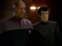 Sisko and Vreenak.jpg