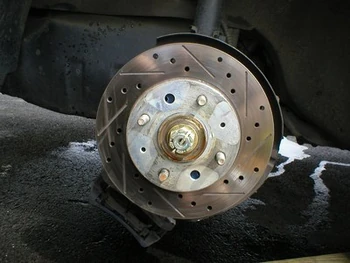 Wheel stud replacement 002