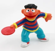 ApplauseErnieFrisbee