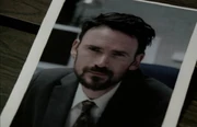 4x02 PhotoDan.jpg