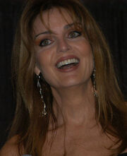 Tracy Scoggins