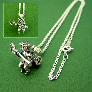 FighterNecklace