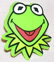 Kermithallmarklapelpin