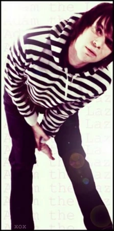 Stripey8yb.jpg