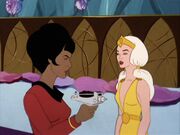 Uhura threatens Dara