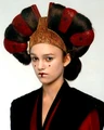 Sabé Portrait.jpg