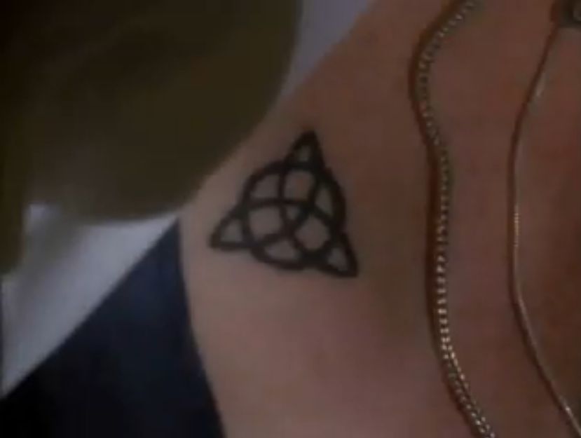 File:1x01 Serena Fredrick's tattoo.jpg - Charmed Wiki - For all your Charmed 