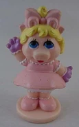 BabyPiggyCakeTopper1985