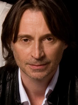 Robert Carlyle.jpg
