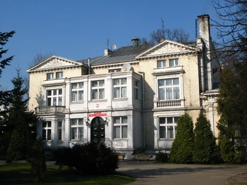 Pałacyk Briggsów 03.jpg