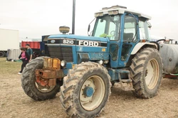 Ford 8210 SII 4-wd tractor at GDSF 08 - IMG 0823