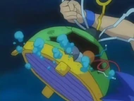 EP527 Alan quitando el casco a Probopass