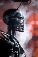 T700