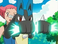 EP535 Lucario formando ataque óseo
