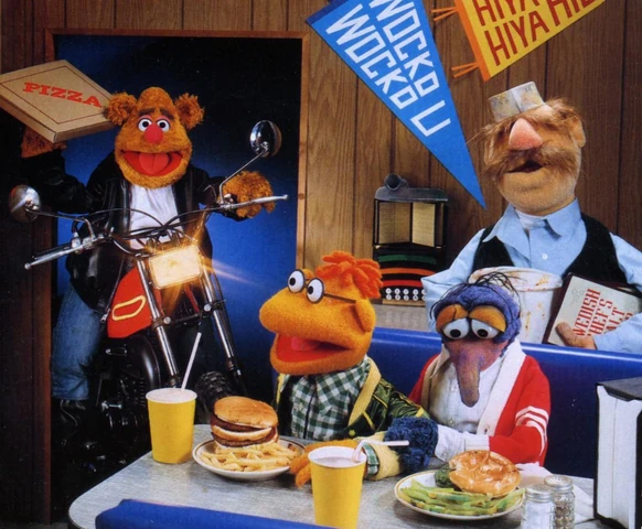 File:HappyDaysMuppets.JPG