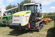 Caterpillar - Claas Challenger 75E at Astwood Bank 09 - IMG 3391
