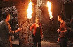 5x15-Richard-Eloise-Jack-Tunnel