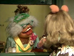 301 gladys