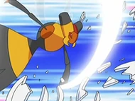 EP568 Vespiquen usando cuchillada