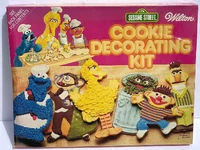WiltonCookieDecoratingKit