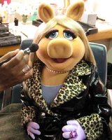 Piggy-wendychair