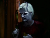 Therav undercover