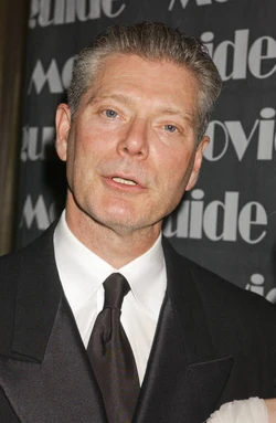 Stephen Lang