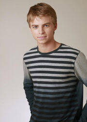 Drew garrett 02