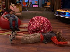 Sam's tantrum - iHeart Art