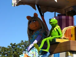 Voluntears Cavalcade puppets