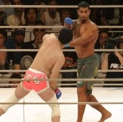 Sakuraba vs Arona9.jpg