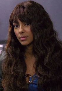 Naomi 5x13.jpg