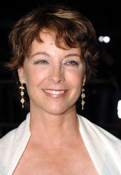 Claire Sweeney desktop Wallpapers