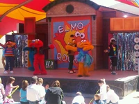 Elmo Rocks Tweetphoto