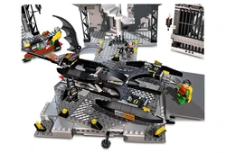 7783 Bat Vehicle