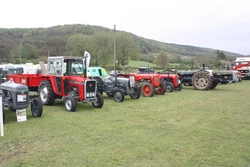 Tractors line up at Bakewell SS 2010 - IMG 0594