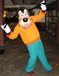 GoofyAtDisneyParks