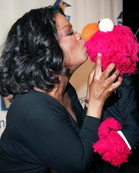 Oprah elmo 400