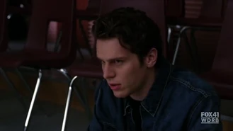 1x17 Jesse is hurt
