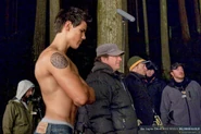 People-Magazine-Scans-jacob-black-8279363-758-1024