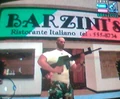 El exterior del restaurante Barzini´s.jpg