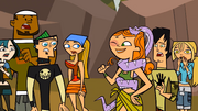 Izzy snake contestants scared