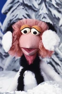 Sesamstrasse056-(Tiffy-in-the-snow)