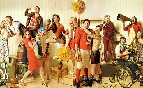 http://images4.wikia.nocookie.net/__cb20101202205242/glee/images/7/76/Glee_cast_season1.png