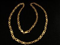 Royal Momju Necklace