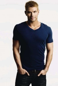 Kellan Lutz 22