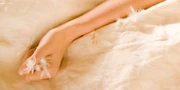 Bella's hand