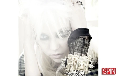 Taylor Momsen
