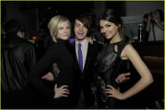 Inside-victoria-justice-18-bday-02