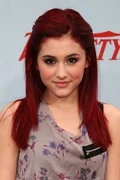 Ariana-Grande-2011